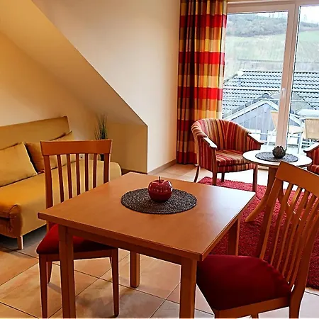 Weingut Und Gaestehaus Apel